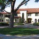 Winnetka Residence - Arrival view Winnetka Residence - Arrival view